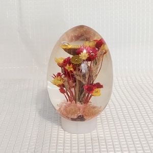 Straw Flower Lucite Egg Shaped Paperweight No Stand